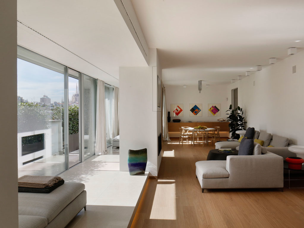 Apartament z widokiem na Mediolan a w nim stylowa podłoga Listone Giordano - Civita Heritage traccia