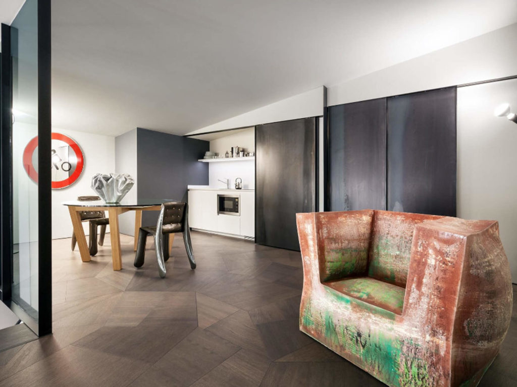 SLIDE geometryczny parkiet modularny doskonała propozycja do kuchni.