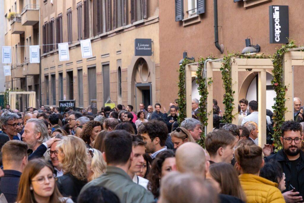 Milan Design Week 2023 - Via Santa Cecilia - Mediolan