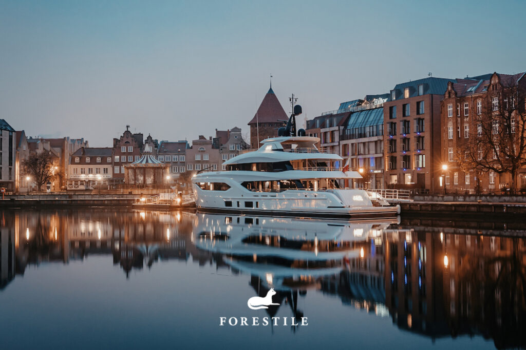 Super jacht ACE c144s